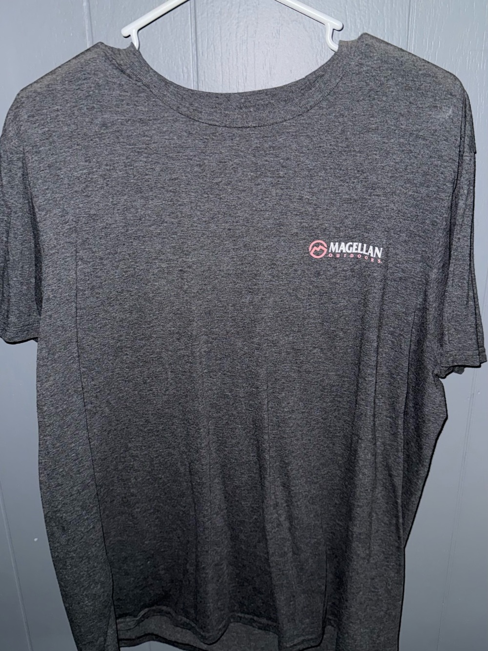Magellan Outdoors Gray Short-Sleeve Logo Tee